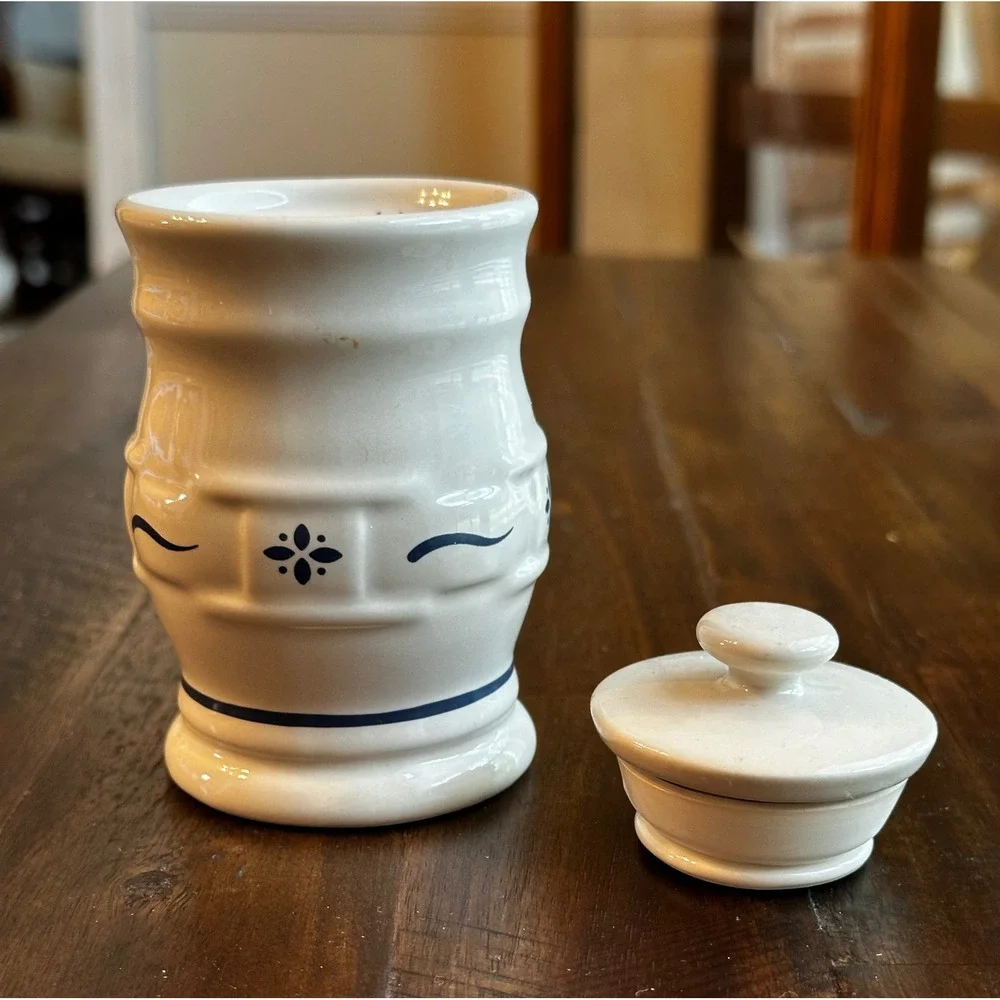 Longaberger Pottery Wov. Traditions Ivory Blue Spice Jar Canister with Lid 4.5in